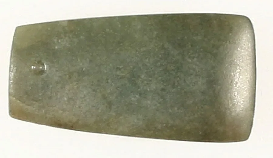 Изровиха ценни брадви за добив на злато