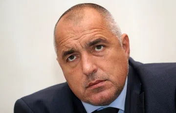 Те решаваха