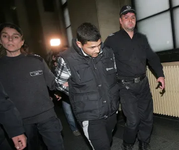 Нападателят на Вики лежал в Алжир за алкохол