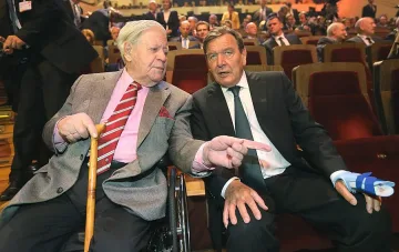 Шрьодер: Европа има нужда от финансов министър