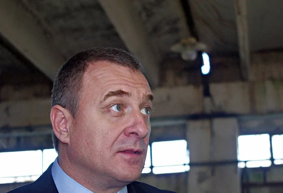 Йовчев: Следим Бисеров само ако има ограничителни мерки