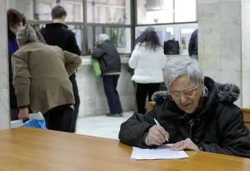 Замразиха възрастта за пенсиониране  