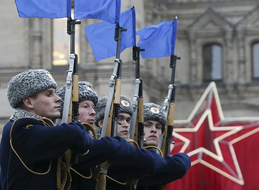 Руската армия се връща в Арктика