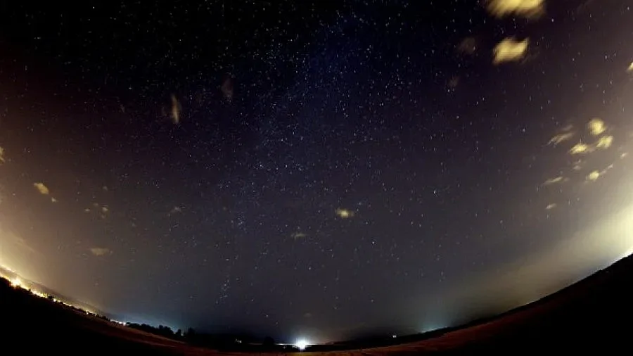 Метеорит паникьоса Калифорния и Тексас