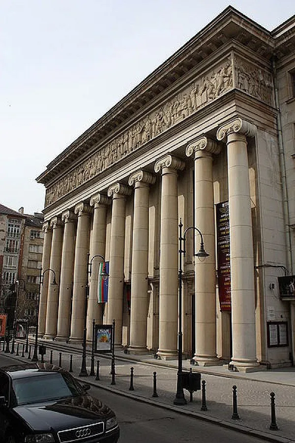 Операта поставя още един път "Травиата" 