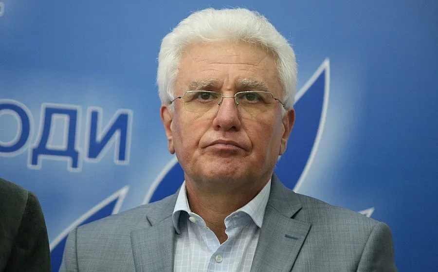 Разследват Бисеров за пране на пари