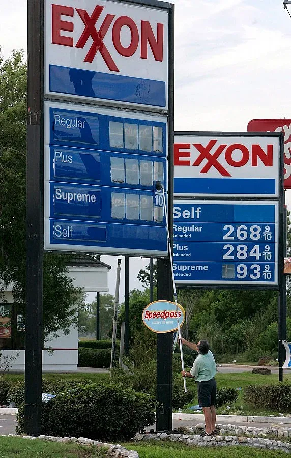 Exxon е глобена с 2,7 млн. долара за теч на петрол