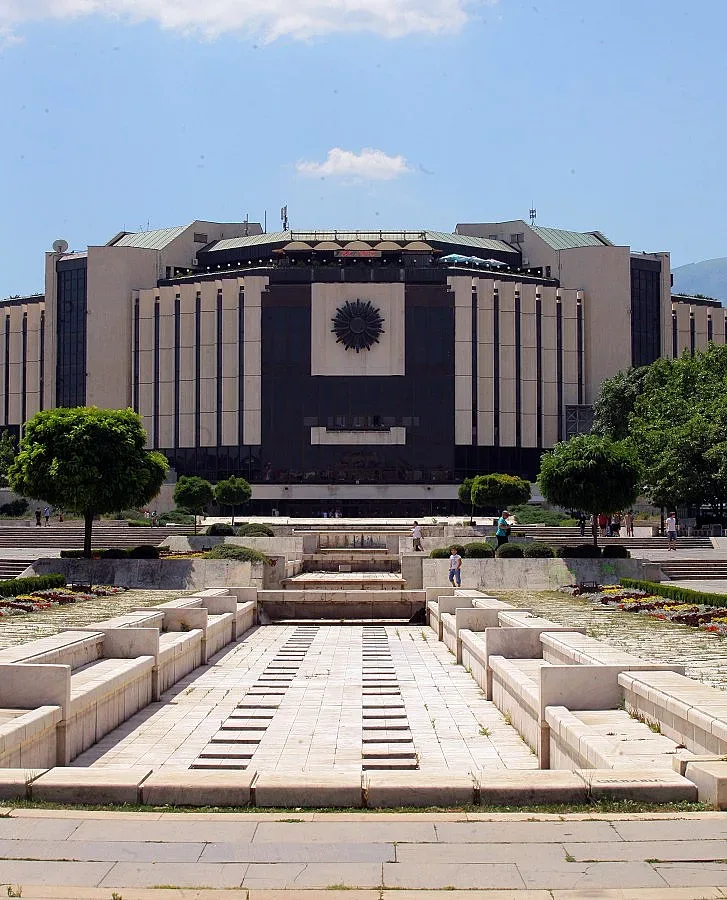 Женско царство в НДК