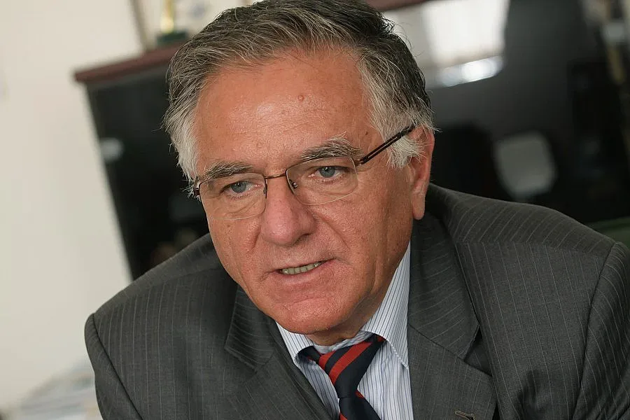 Можем да подготвяме инженери и от вкъщи