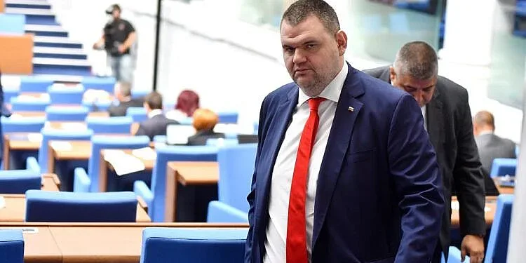 Пеевски поведе листата на ДПС-Ново начало в Хасково