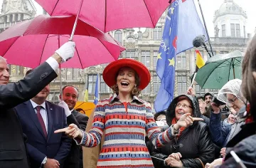 Хакери ударили премиера на Белгия