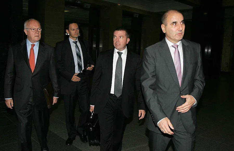 Цветанов си даде имунитета доброволно за трети път