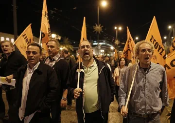 Гърция е парализирана от обща стачка