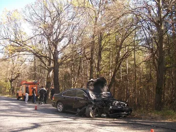 Мъж загина, шофьор бере душа след челен сблъсък