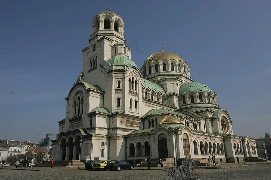 Храмовете без такса смет