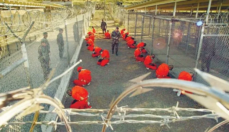 Американски медици са участвали в изтезания