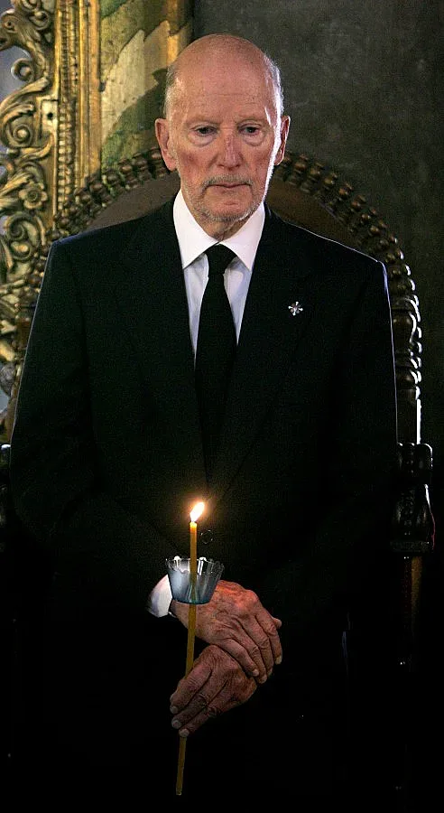 Сакскобургготски: Не познавам народ, който да преуспее разделен