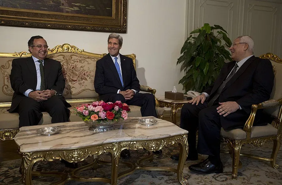 САЩ подкрепиха новата власт в Египет