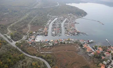 Пожар изпепели кръчма на морето