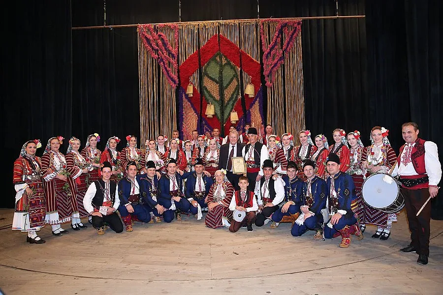 Звезда и 12 000 лева за Неврокопския ансамбъл