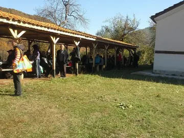 Стотици празнуваха Архангеловден в аванс 