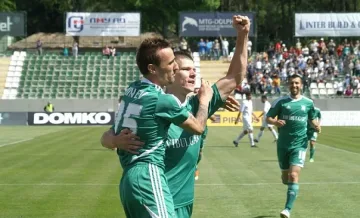 „Лудогорец" отнесе „Славия" и отново е на върха