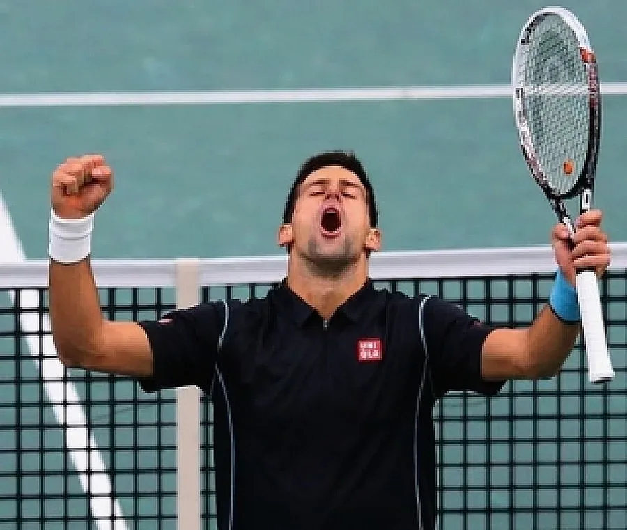 Ноле обърна Федерер, стига финал в Париж