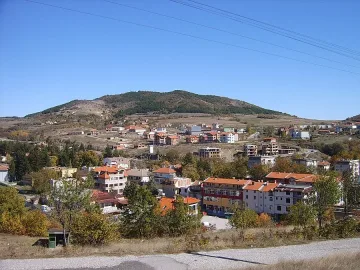 Градски булки бягат в Черноочене