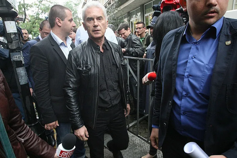 Атака протестира в Елхово срещу „пришълците"