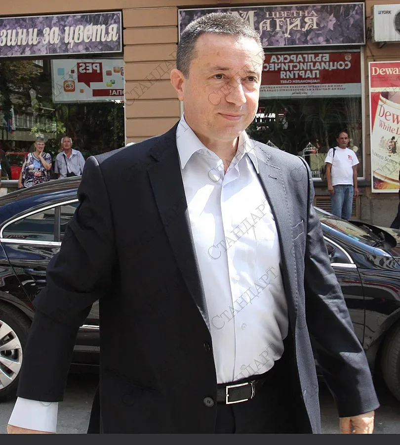 Стоилов: Решението за мораториума не върши работа