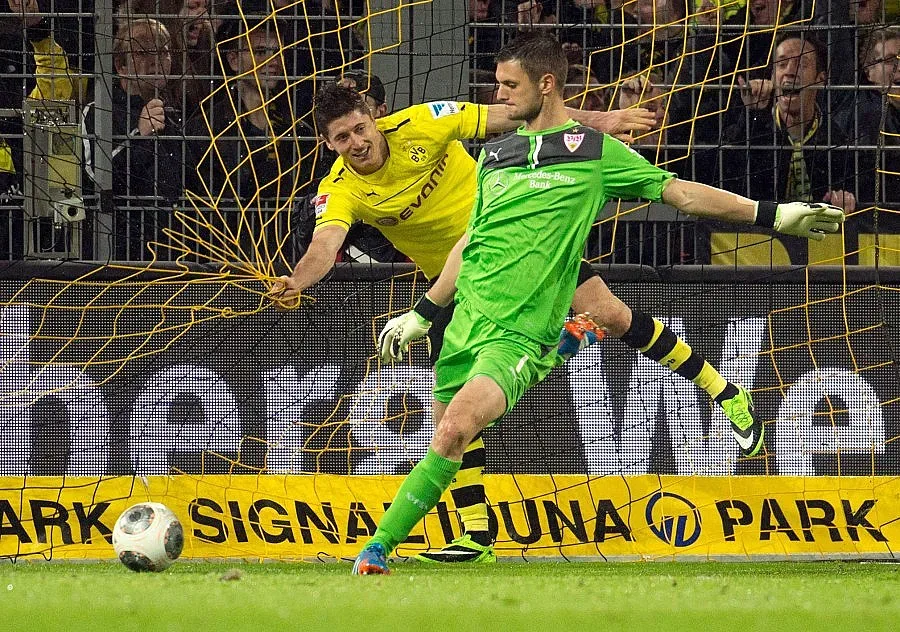"Борусия" разби "Щутгарт"