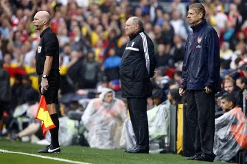 Йол пришпори Бербатов