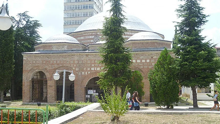 200 бранят Музея на религиите