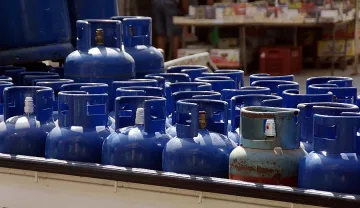Газова бутилка подпали къща в силистренско