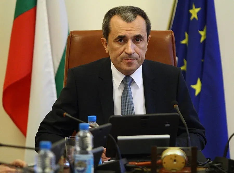 Орешарски: Очаквах от студентите професионални искания