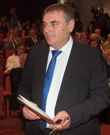 Папазов представя новите катери на Морска администрация