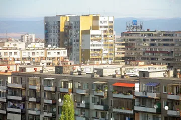 Софиянец живее в 16 апартамента