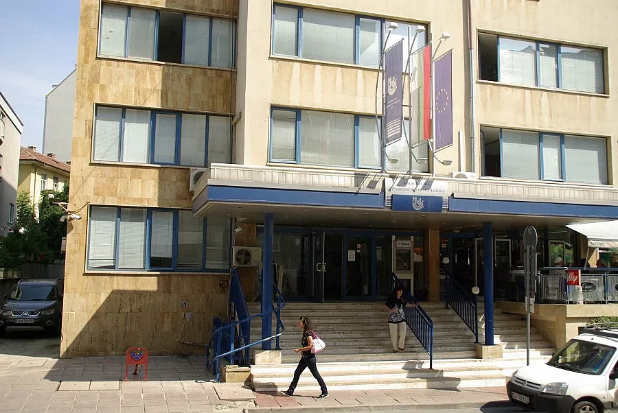 НЗОК даде гаранция за заплатите на лекарите