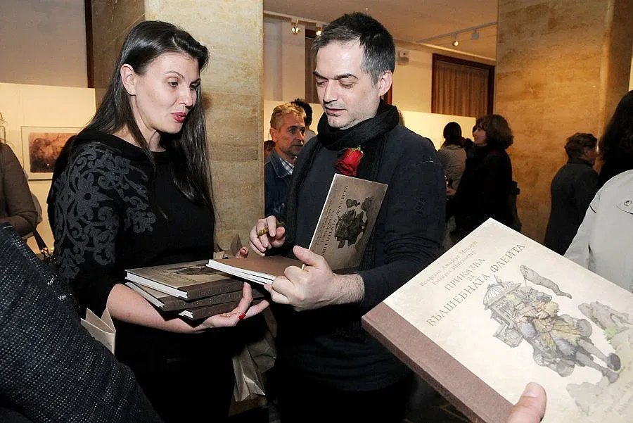 Буковска и Дилов на опашка за автографи