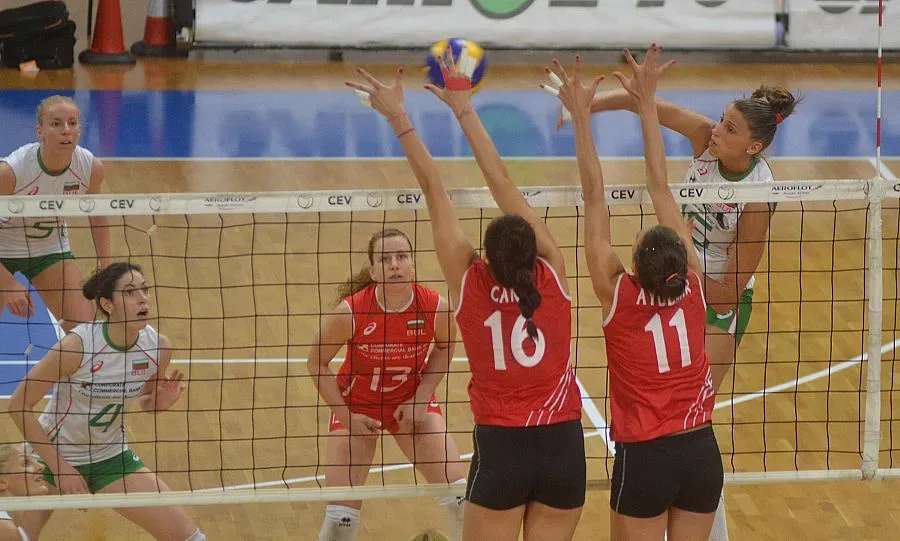 Абонданца запази поста