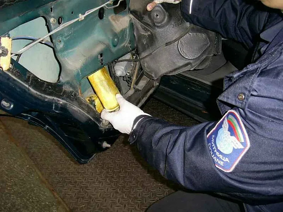 Митничари заловиха 11,5 кг. хероин