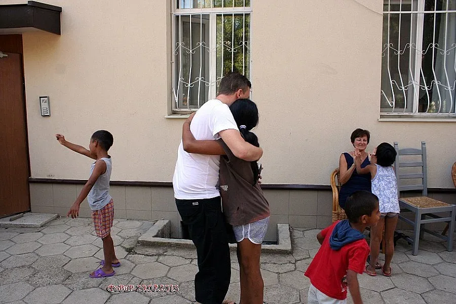 Холандци посягат към наградата „Добрият Самарянин"