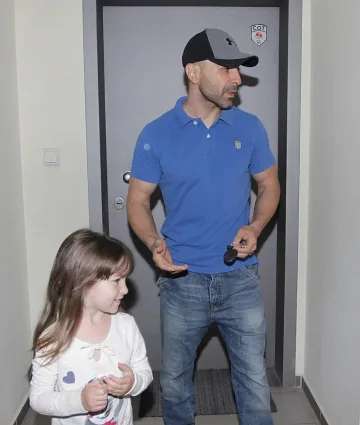 Млада съдийка пуснала Боевски