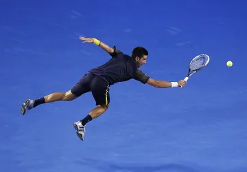 Кръстиха самолет на Ноле