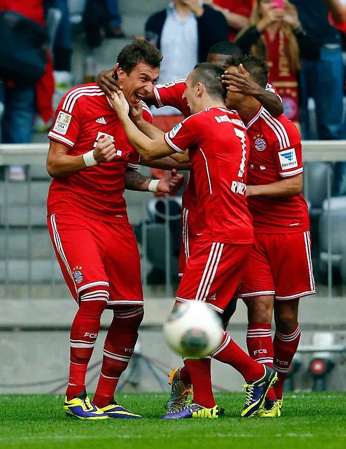 9 от "Байерн" в спор за "Златната топка"