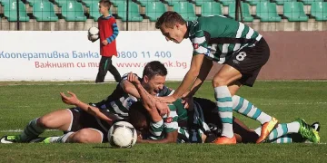 Черно море взе морското дерби с Черноморец