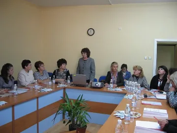 Жени от Добрич и Брашов искат повече права в политиката