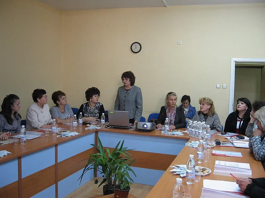 Жени от Добрич и Брашов искат повече права в политиката