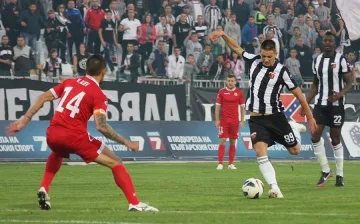 "Локо" тресна ЦСКА с гол от центъра