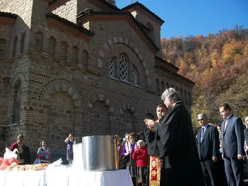 Болярите с двоен празник за Димитровден